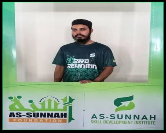 সঠিক মার্কেটিংয়ের জোরে হাসান শেখের দিন বদলের গল্প