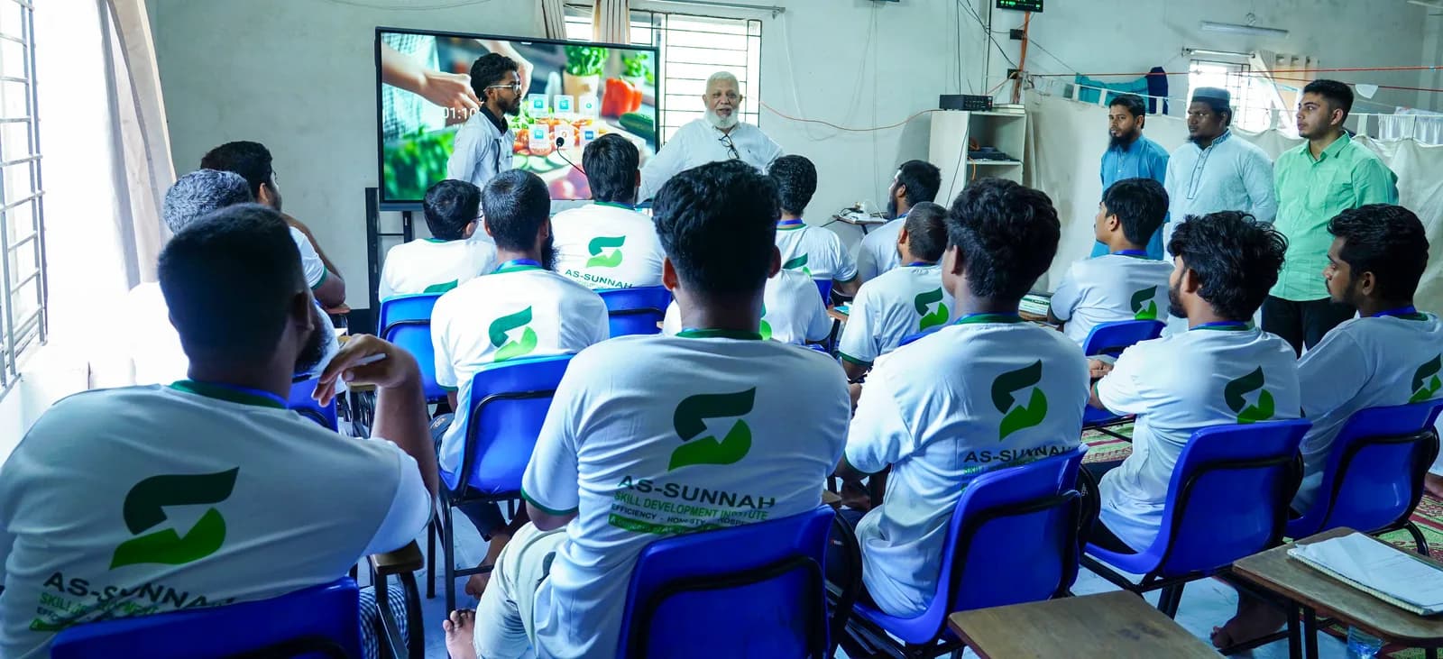 প্রফেশনাল কুকিং অ্যান্ড ক্যাটারিং ম্যানেজমেন্ট — ছবি 4